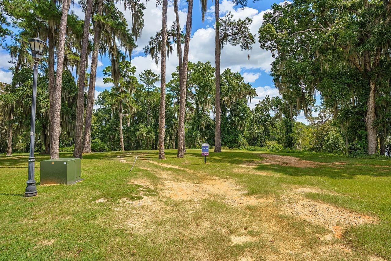 Benefits To Building On Your Own Land